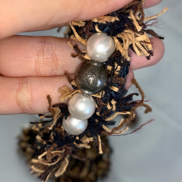 Lanvin Tweed Pearl Necklace - Picture 5 of 7